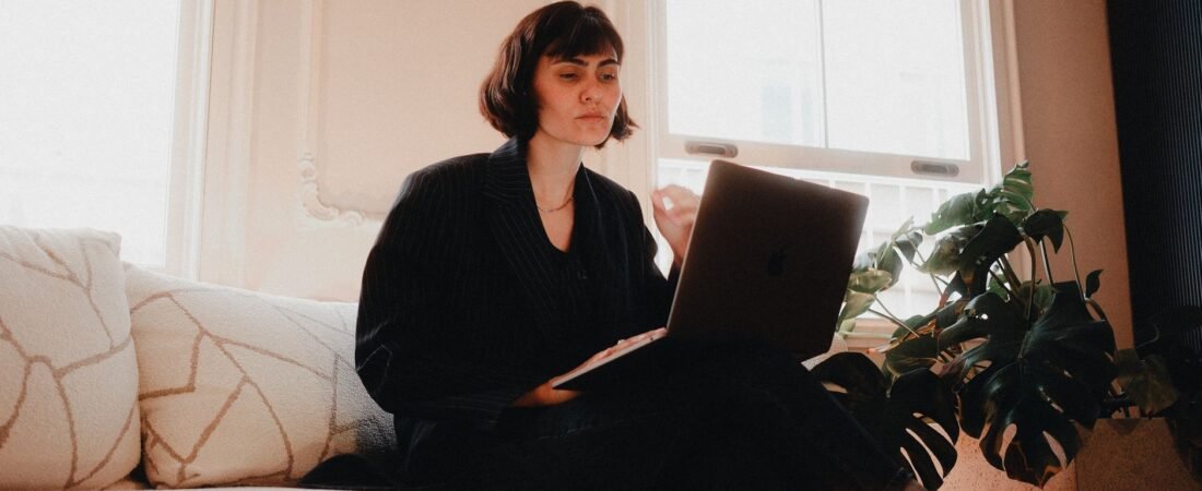 Briefing para freelancer: perguntas essenciais e modelo para usar com clientes
