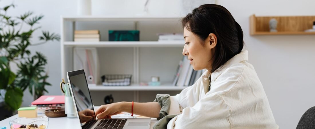 Home office produtivo: como organizar a rotina trabalhando de casa