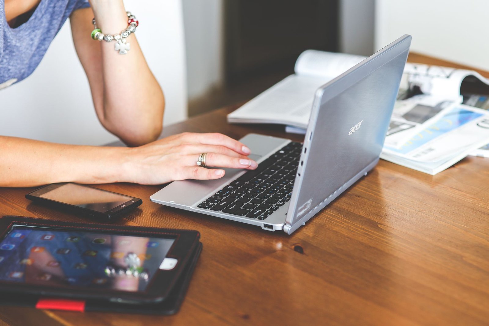 Trabalhar pela internet: mitos e verdades